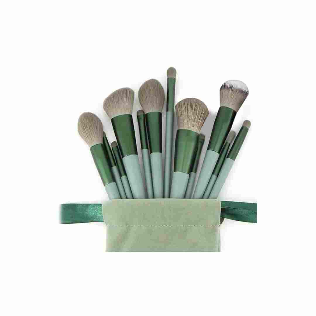 13 Pcs Makeup Brush Set (Green) with foundation, eyeshadow, blush, and eyebrow brushes for beginners and makeup artists