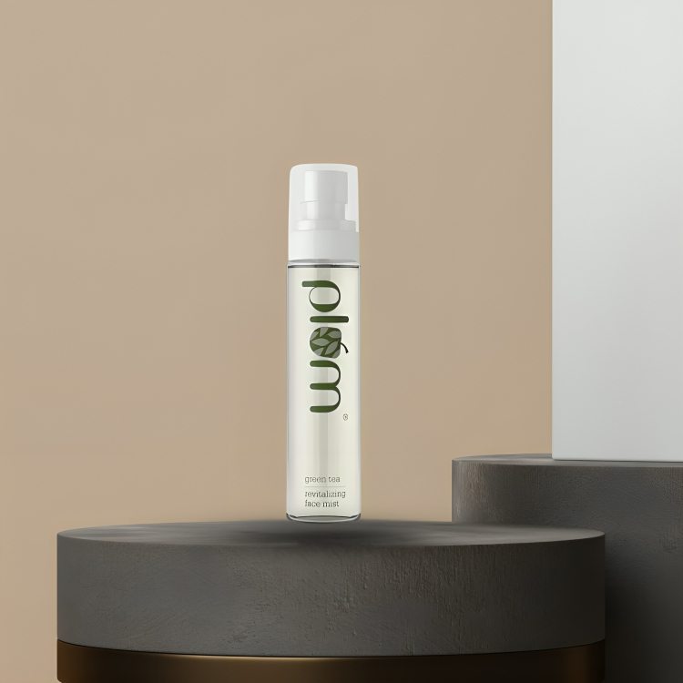 Plum Green Tea Revitalizing Face Mist