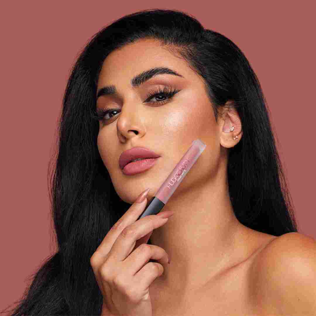 Huda Beauty Bombshell Matte Liquid Lipstick in nude pink shade